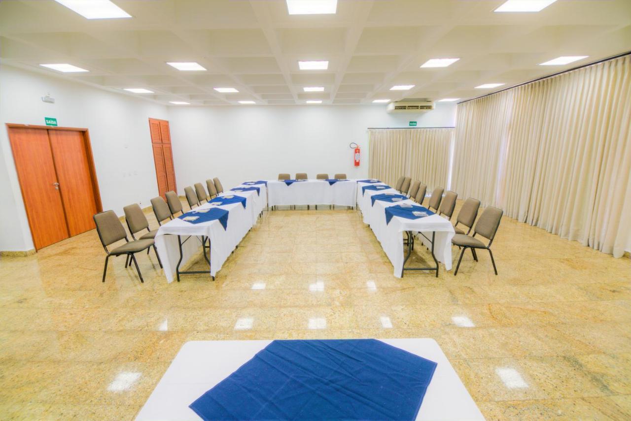 Hotel Dan Inn Uberaba & Convencoes By Nacional Inn Exterior foto