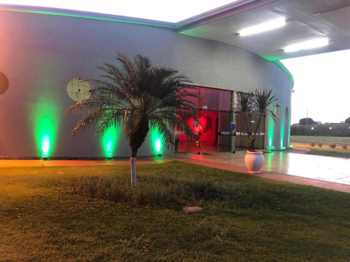 Hotel Dan Inn Uberaba & Convencoes By Nacional Inn Exterior foto